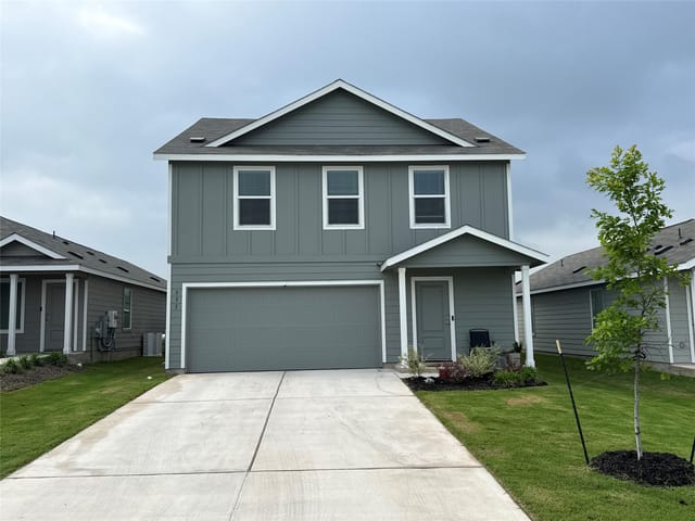 333 Cowpoke DR