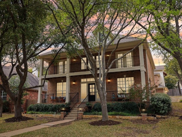 3334 Mulberry Creek Dr