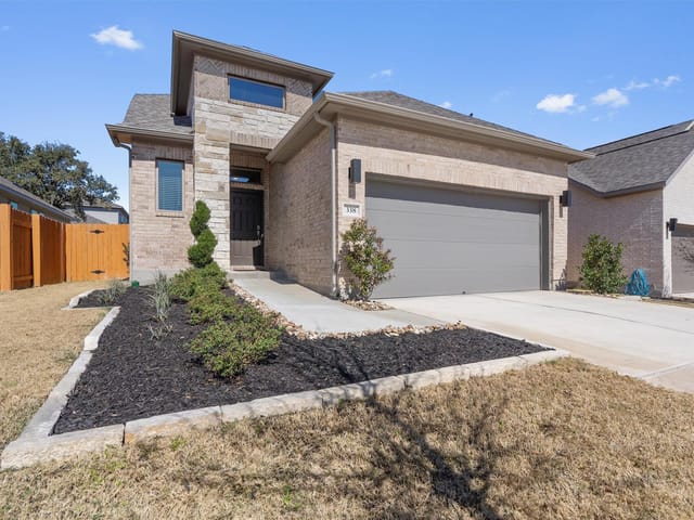 338 Langhorne Bnd