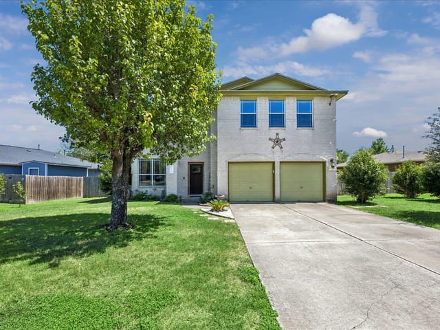 338 Spring Branch LOOP