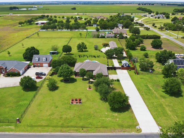 339 County Road 368
