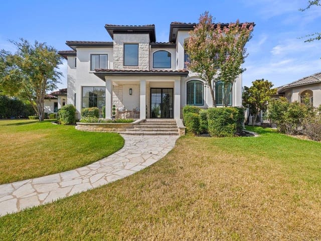 View 34 Autumn Oaks Dr 34 Autumn Oaks Dr, photo 1 of 40, The Hills, TX