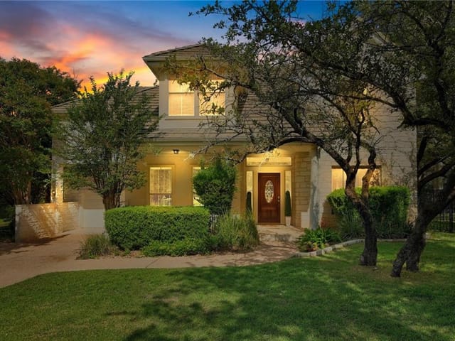 34 Lost Meadow Trl