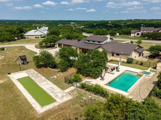 3400  Tuscany Dr