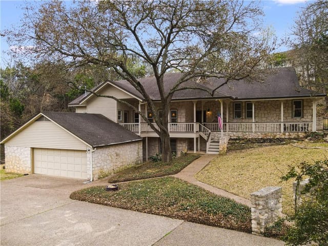 3401 Ledgestone Dr