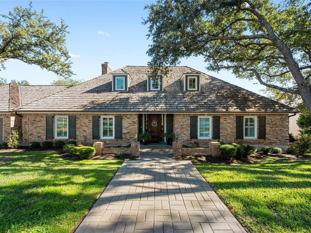 3401 Riva Ridge Rd