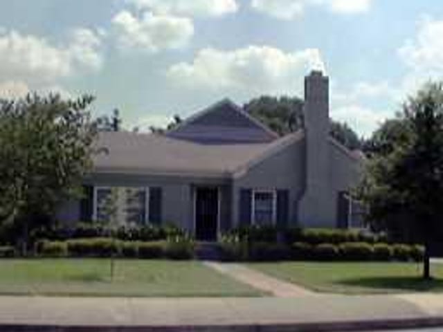 3401 WINDSOR RD