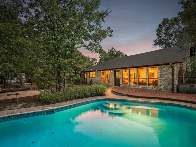 3402 Split Rock Trl