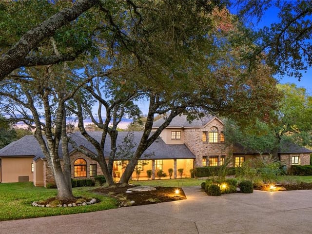 3403 Misty Creek Dr