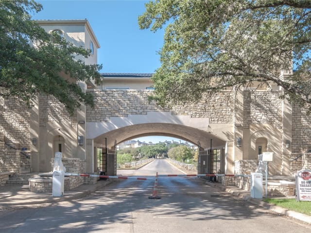 3404  American Dr  #3226