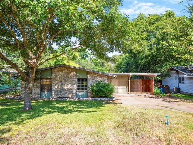 3404 Catalina Dr