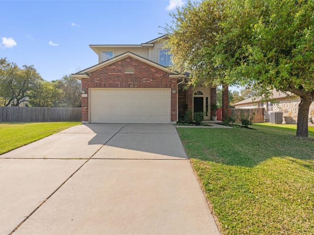 3404 Winding River Trl