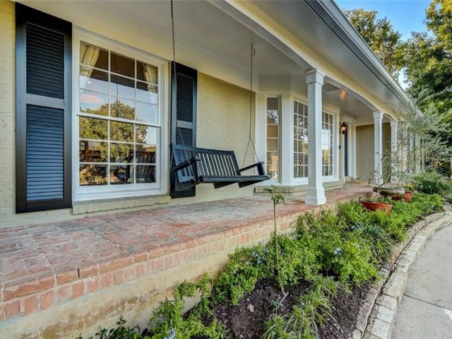 3405 Cascadera Dr