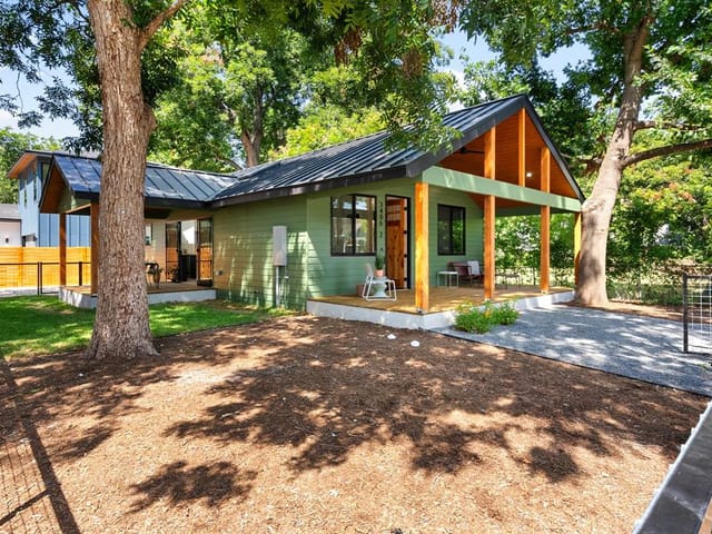 3406 Gonzales St Unit #2