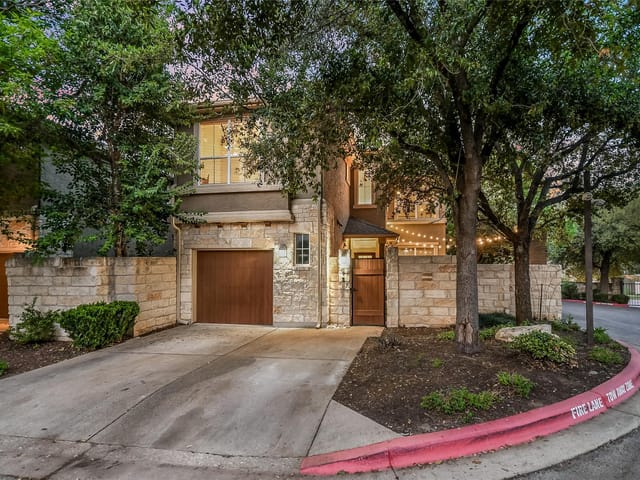 3406 Menchaca Rd Unit #33