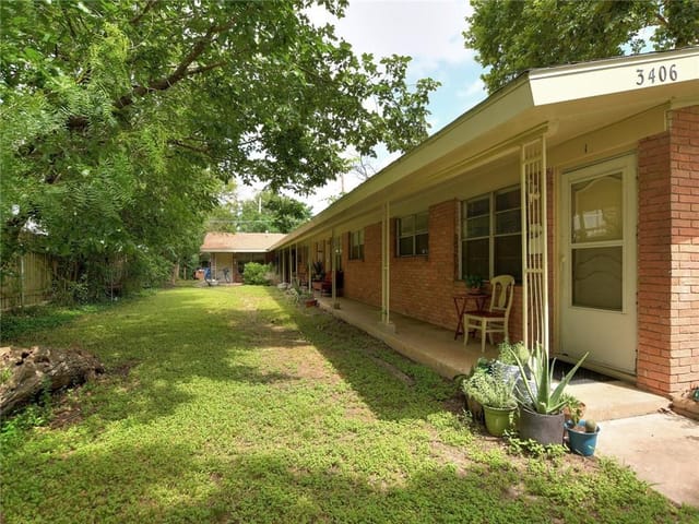 3406 Speedway