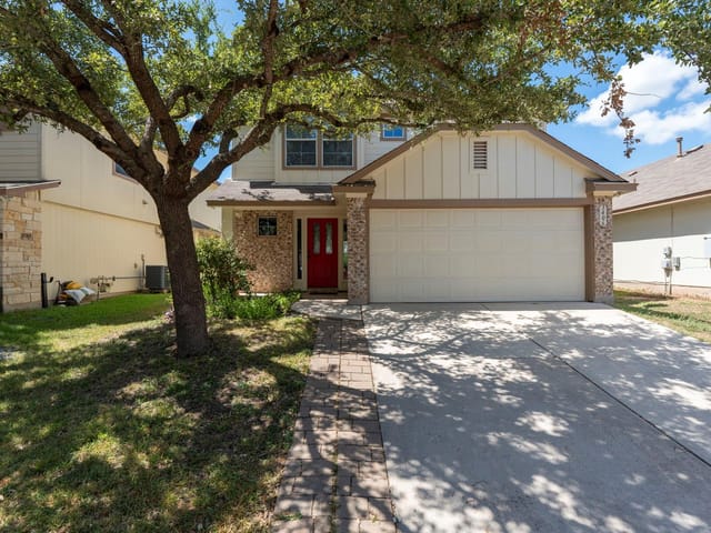 3406 Wickham Ln