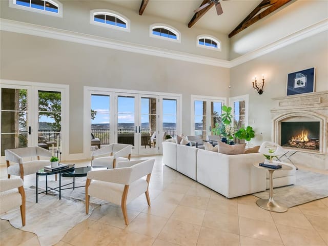 3408 Mountain Top Cir