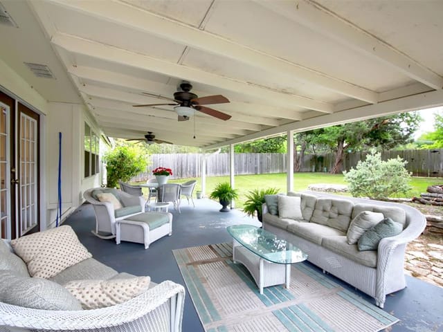 3409 Galesburg Dr