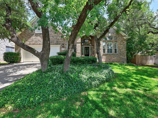 3409 Latimer Dr