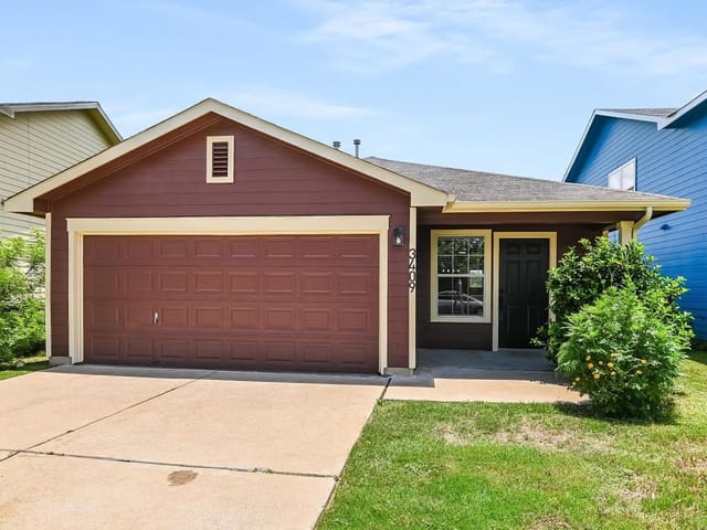 3409 Sand Dunes Ave