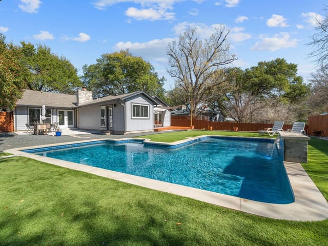 3411 Cactus Wren WAY