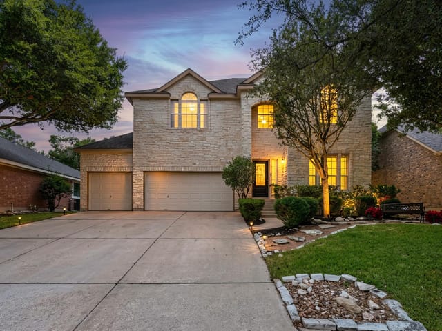 3411 Latimer DR