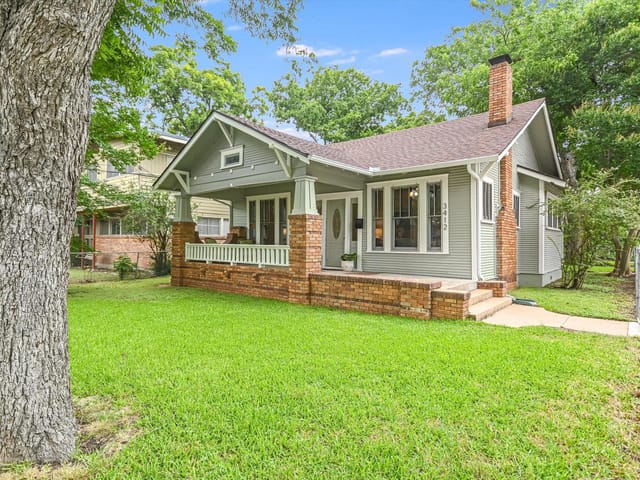 3412 Duval St