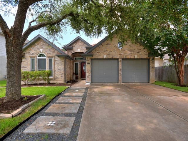3413 Ribbon Reef Ln