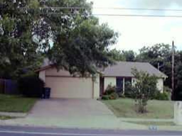 3416 PINNACLE RD