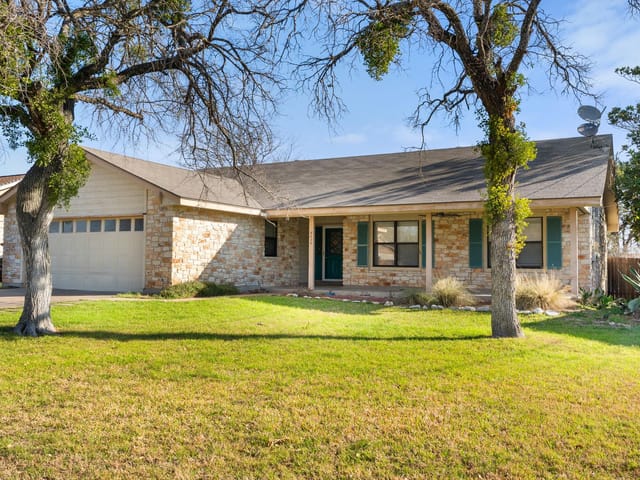 3419 Bluebonnet TRL