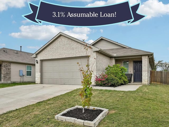 343 Andover LN