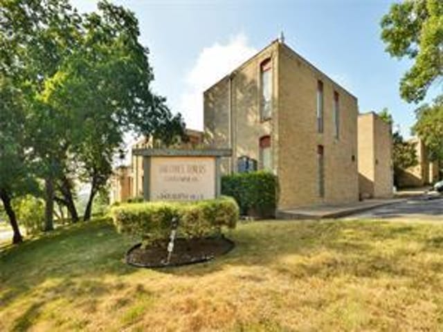 3431 North Hills Dr Unit #116