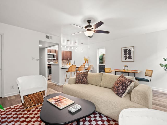 3431 North Hills Dr Unit #119