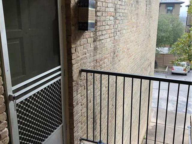 3431 North Hills Dr Unit #226