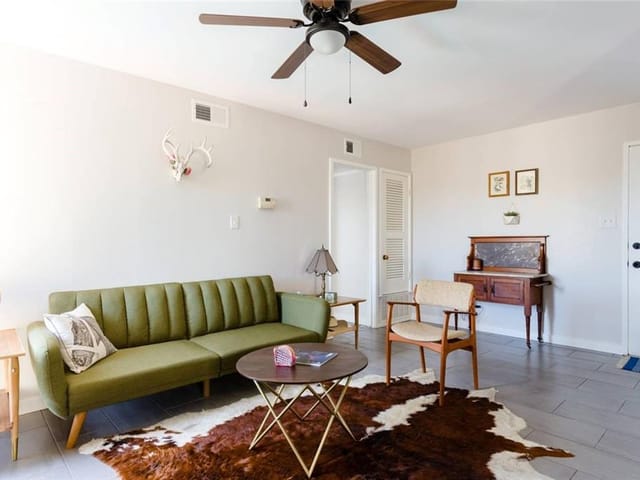 3431 North Hills Dr Unit #226