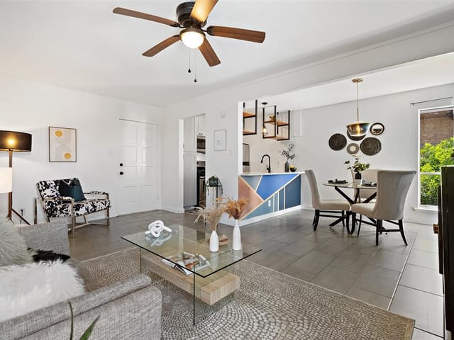 3431 North Hills Dr Unit #226