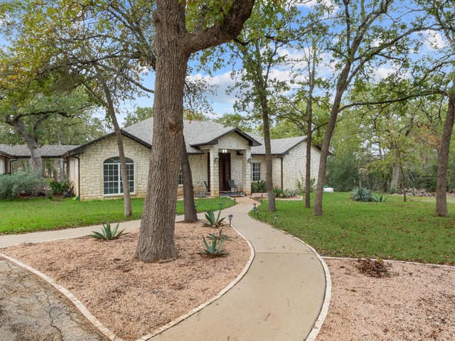 346 The Oaks BLVD