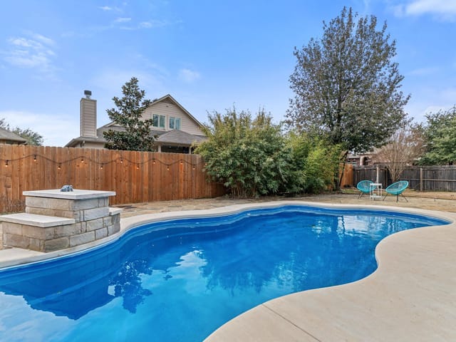 347 Serene Hollow Ln