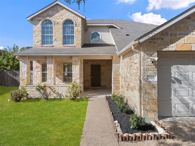 348 King Elder LN