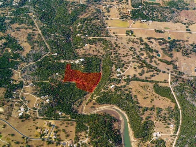350 Bluff RD