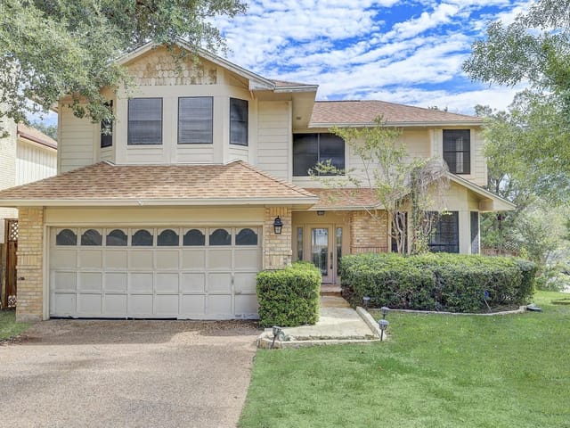 3500 Crowncrest Dr