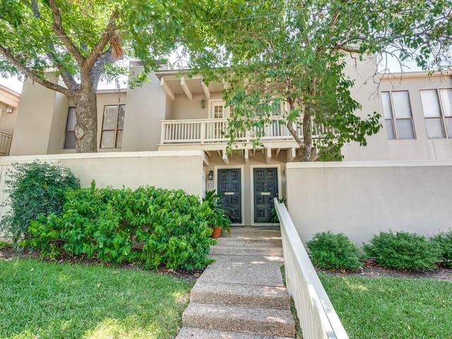 3500 Enfield RD Unit #D