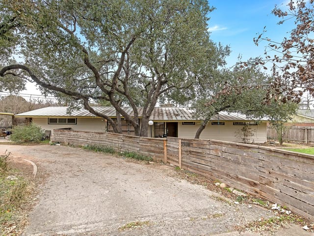 3500 Northland Dr