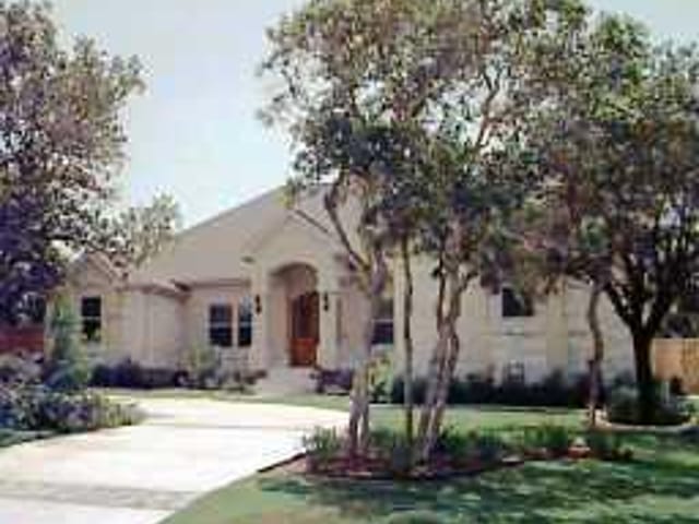 3500 WELLSPRING DR