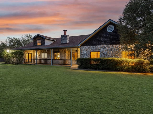 3501 Black Mesa HOLW