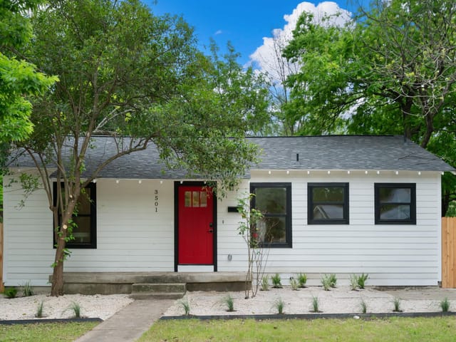 3501 Grayson Ln