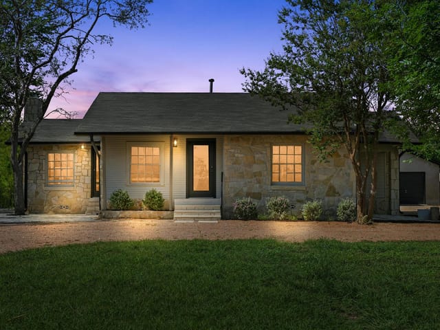 View 3501 Pecan Springs RD 3501 Pecan Springs RD, photo 1 of 6, Austin, TX