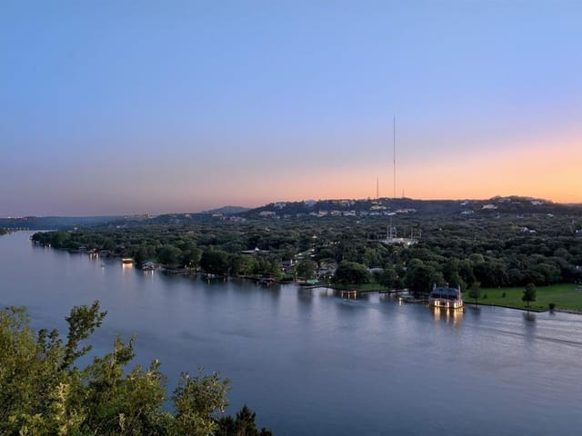 3502 Mount Bonnell Rd