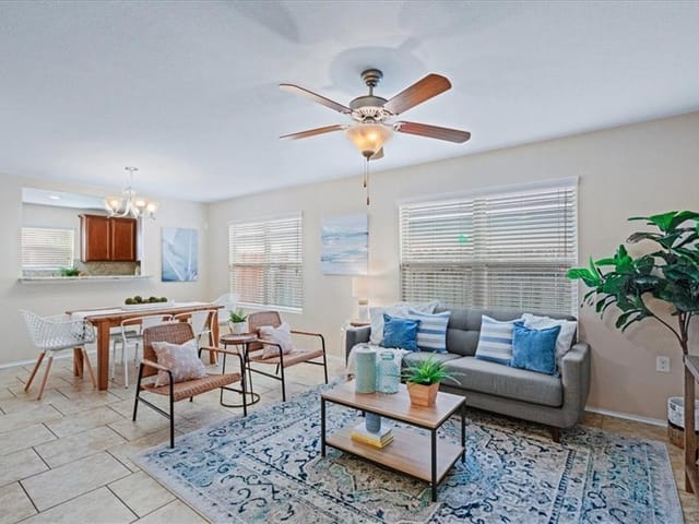 3504 Alpine Autumn Dr